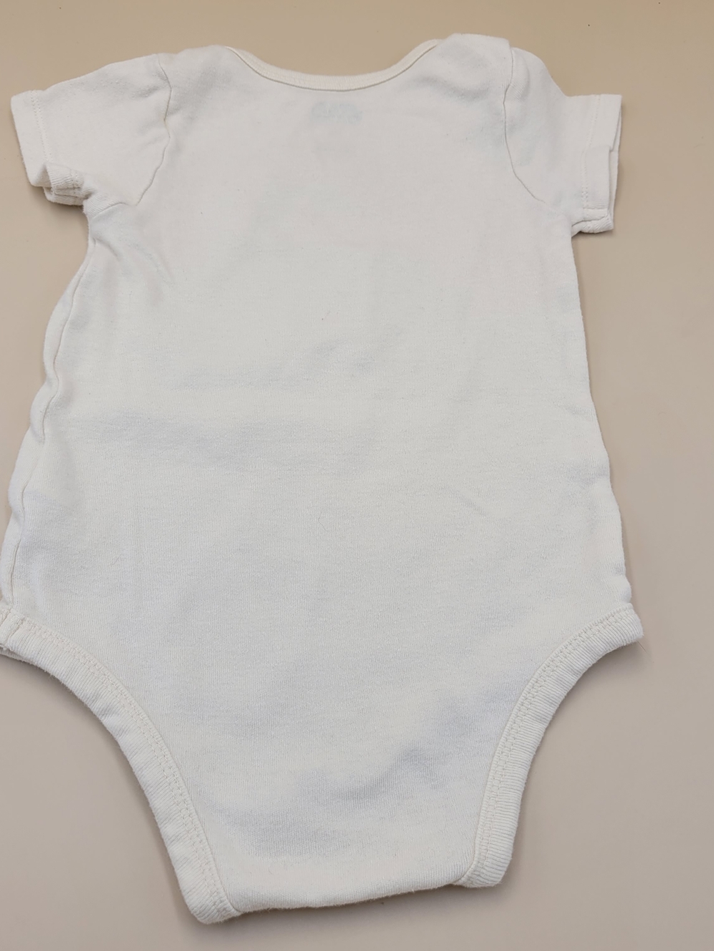 Star Wars Cream Infant Bodysuit with Black Logo "Im All Ears" - Picture 4 of 5